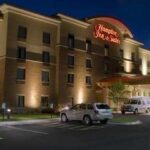 Hampton Inn & Suites - Madison-West 01
